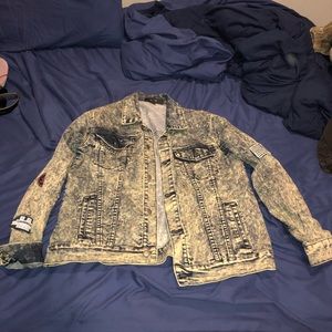 Acid Wash Demim Jacket (with patches)